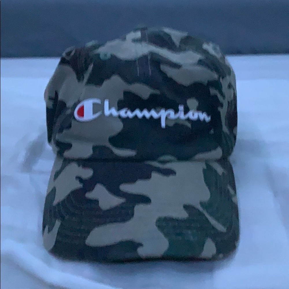 Champion Camo Dads Hat (one size fits all)